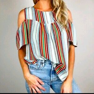 Monteau Cold Shoulder Top